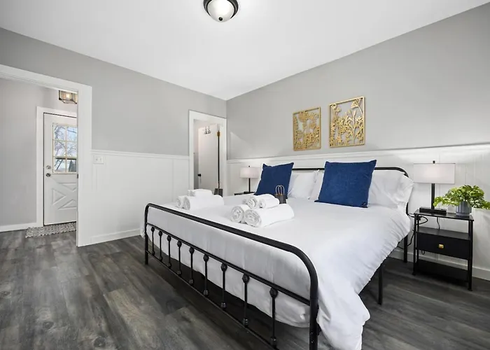 Relaxing 3bd In Holiday home
