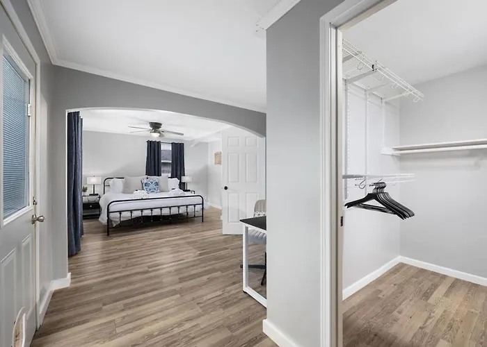 Relaxing 3bd In Holiday home